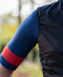 4882 Cycling Gilet - Men's -Athlete Outfit 4882 Gilet 04