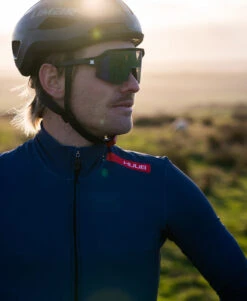 4882 Thermal Long Sleeve Cycle Jersey - Men's -Athlete Outfit 4882 Long Sleeve Thermal Jersey 02