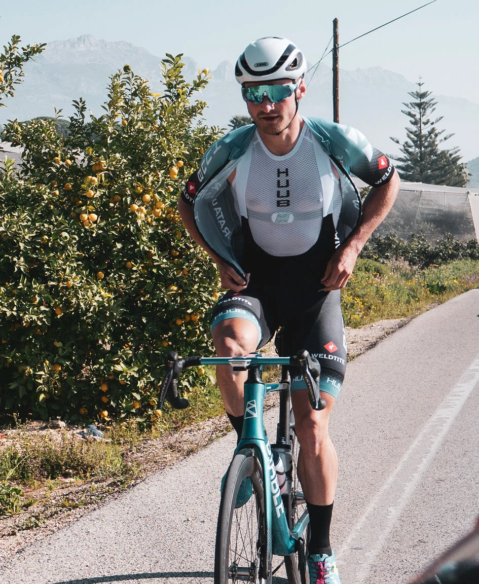 Essential Sleeveless Tech Baselayer - White 5 Essential Sleeveless Tech Baselayer - White - Image 3