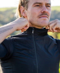 Strada Cycling Gilet - Men's -Athlete Outfit STRADALSPACK02 14